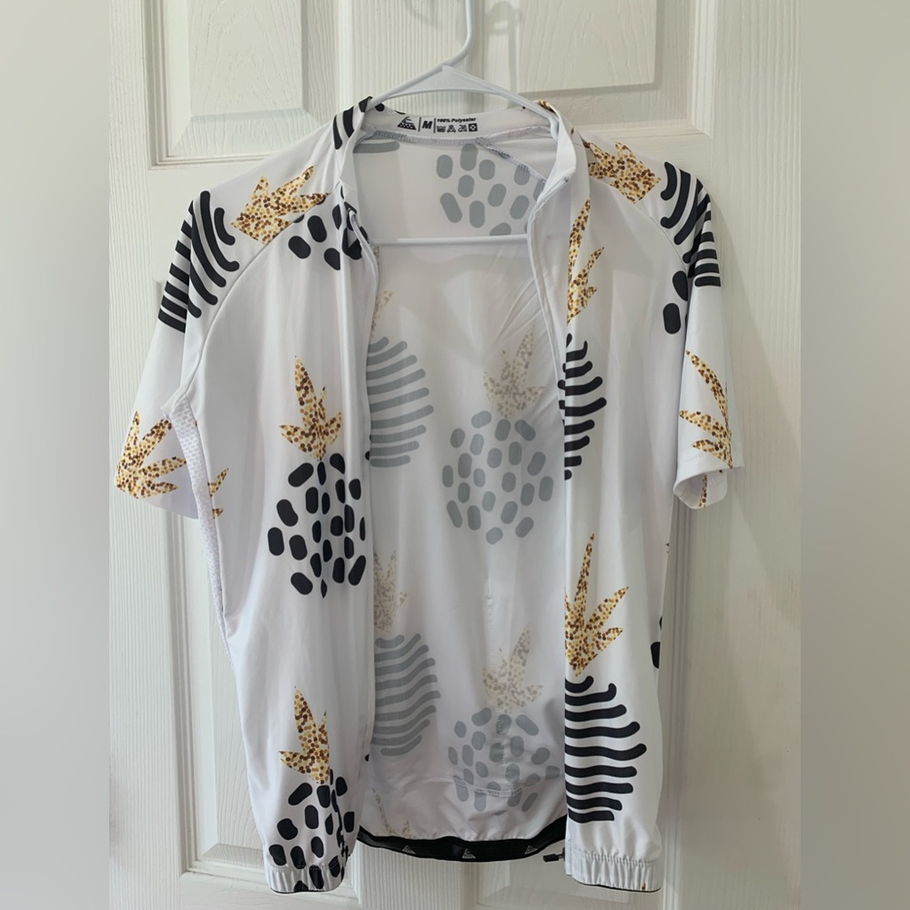 NWOT Pineapple Bicycle Jersey Size M
